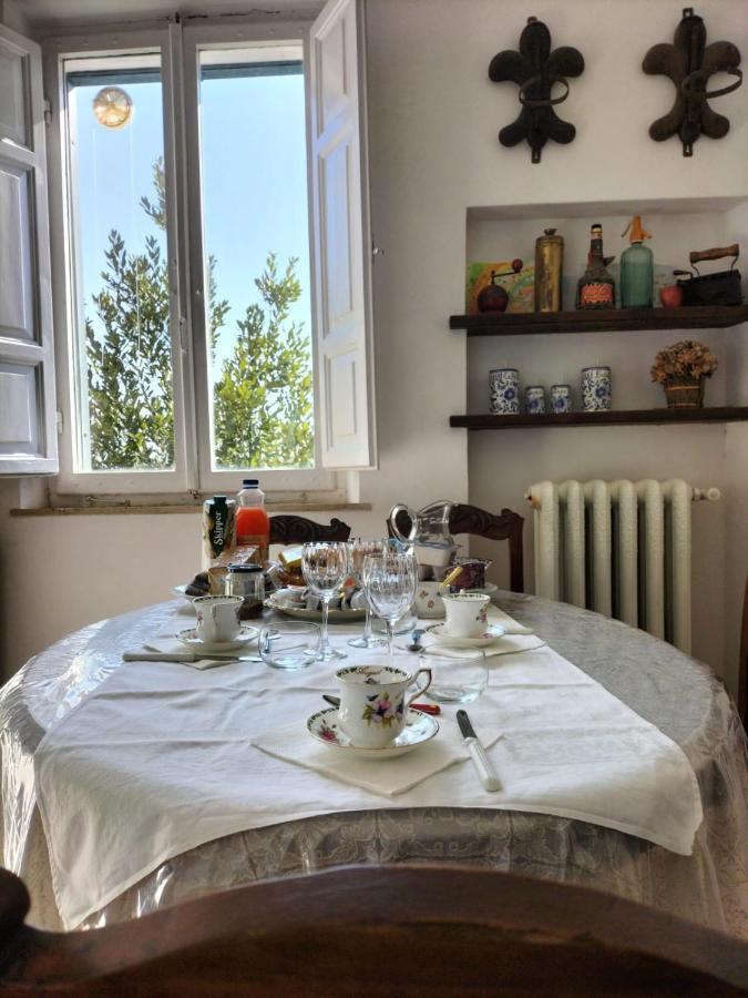Azzi B&B Comfortably, In The Quietness Of The Perugia Historical Centre Zewnętrze zdjęcie