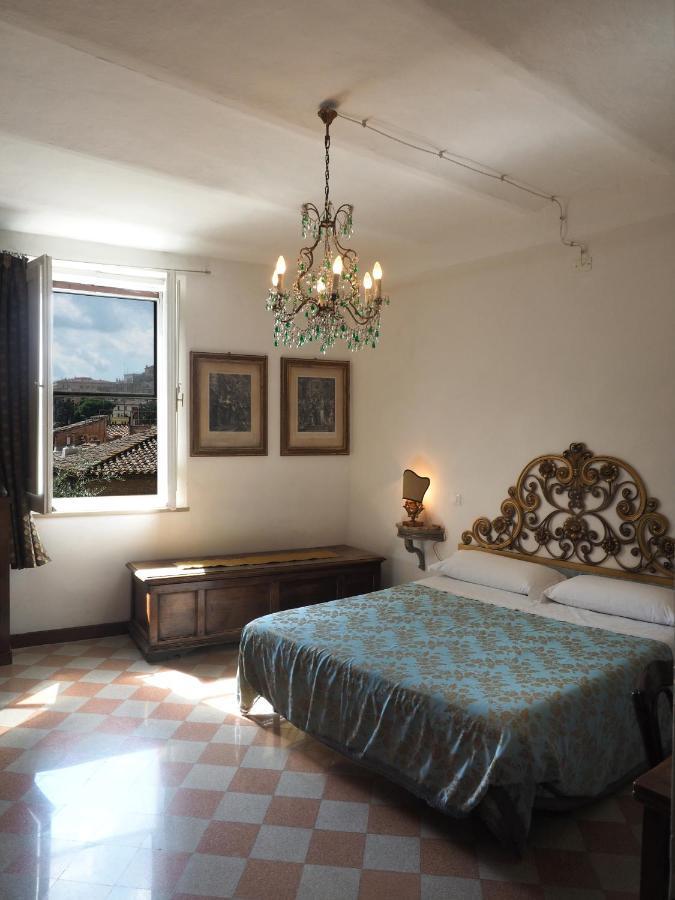 Azzi B&B Comfortably, In The Quietness Of The Perugia Historical Centre Zewnętrze zdjęcie